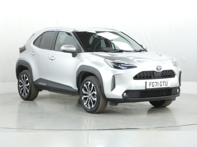 2025 Toyota Yaris Cross