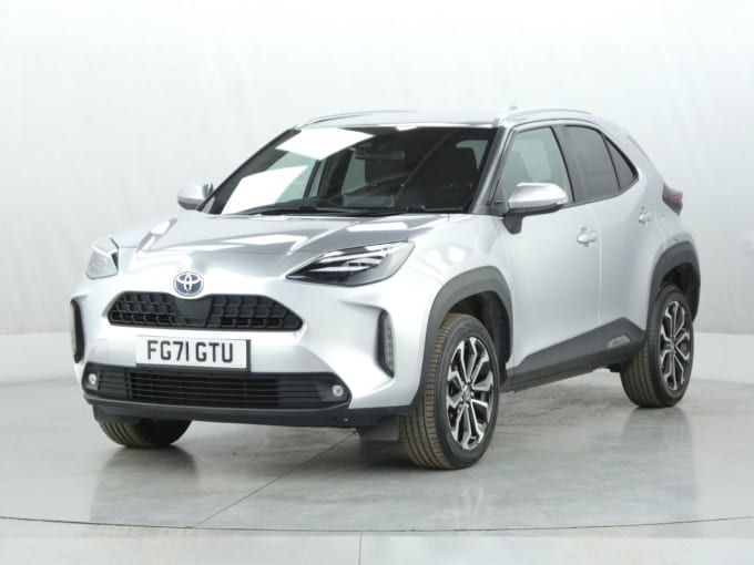 2025 Toyota Yaris Cross