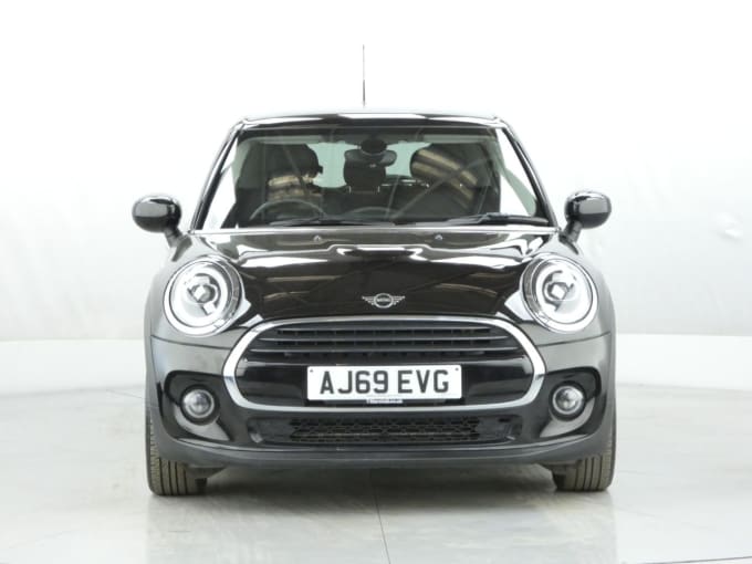 2025 Mini Hatch