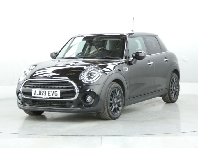 2025 Mini Hatch