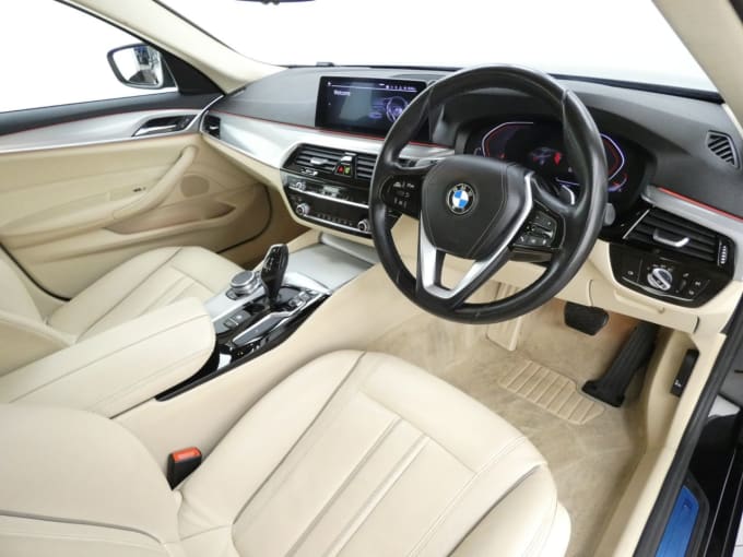 2025 BMW 5 Series