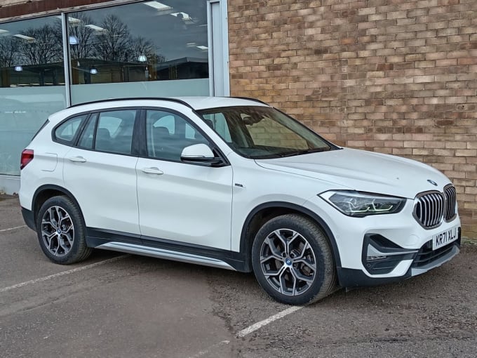 2025 BMW X1