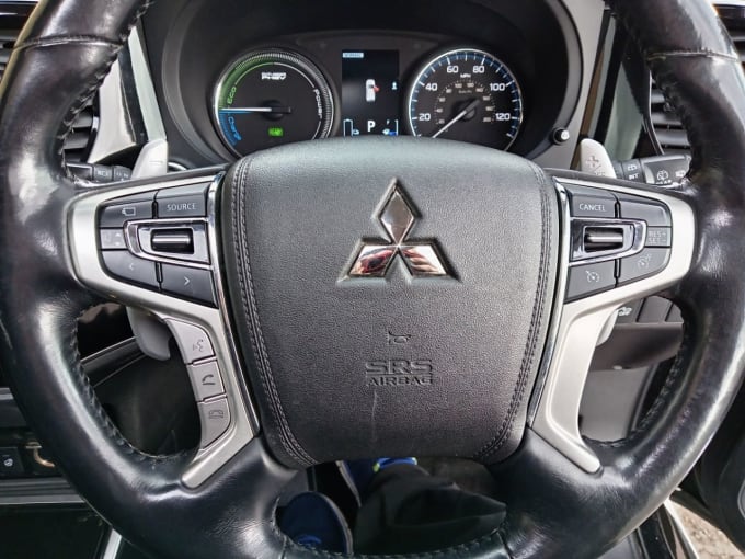 2025 Mitsubishi Outlander