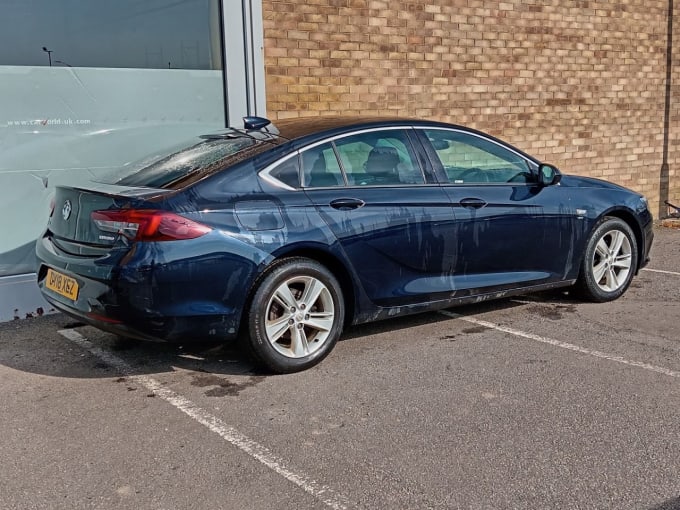 2025 Vauxhall Insignia