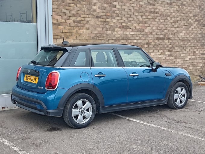 2025 Mini Hatch