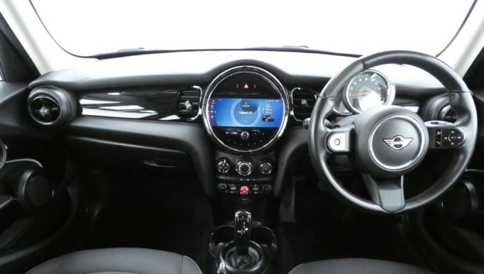 2025 Mini Hatch