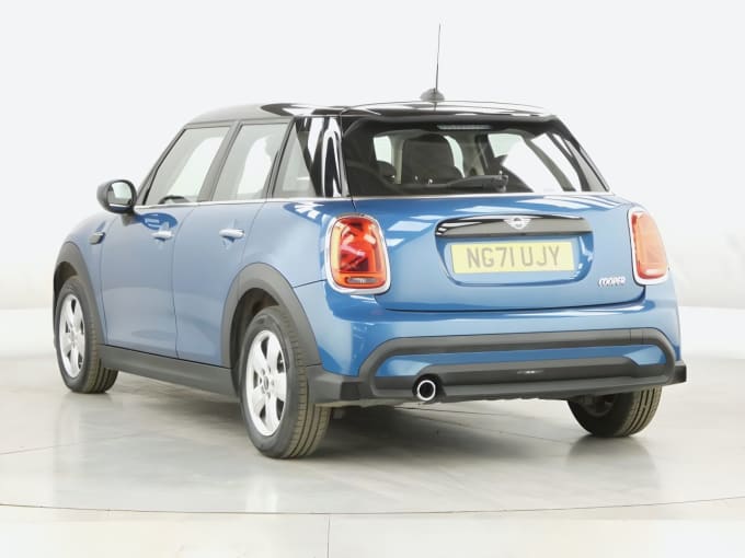 2025 Mini Hatch
