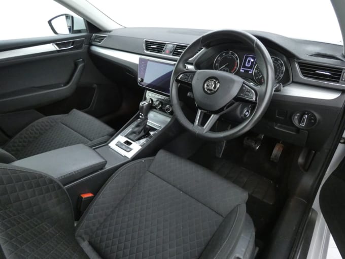2025 Skoda Superb