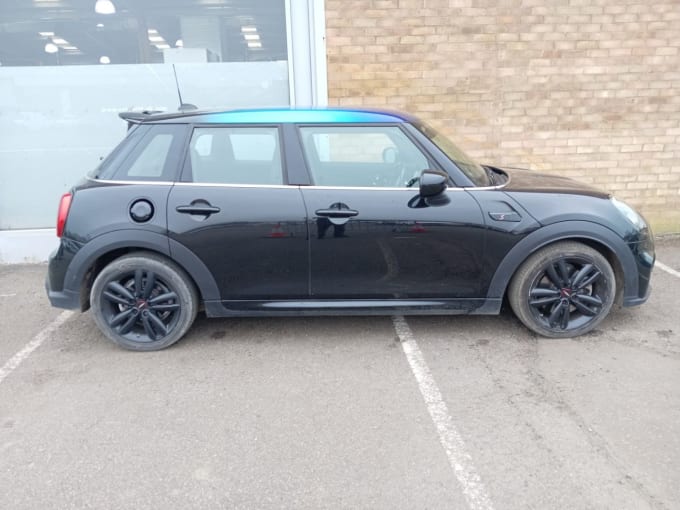 2025 Mini Hatch