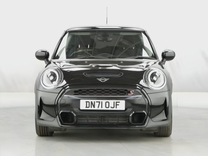 2025 Mini Hatch