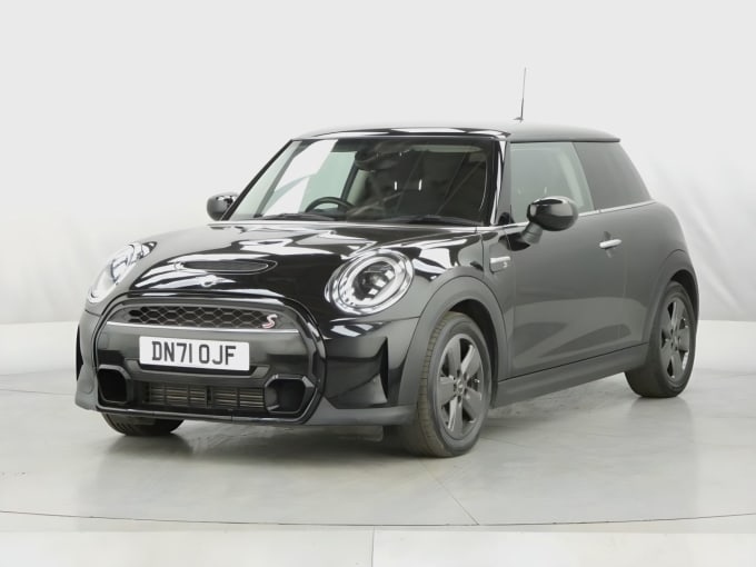 2025 Mini Hatch