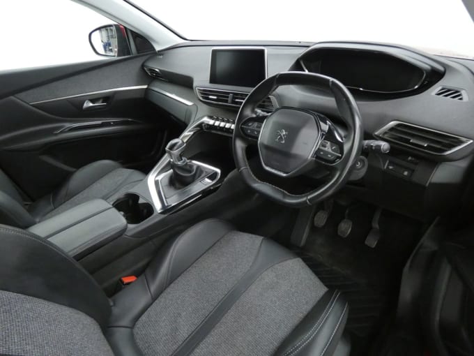 2025 Peugeot 3008