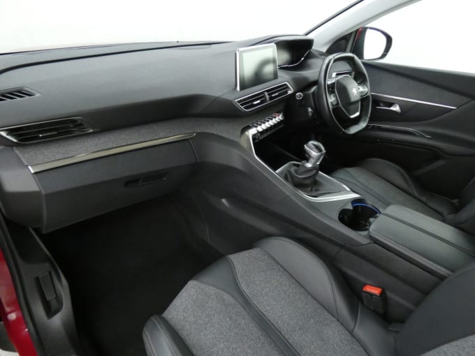 2025 Peugeot 3008