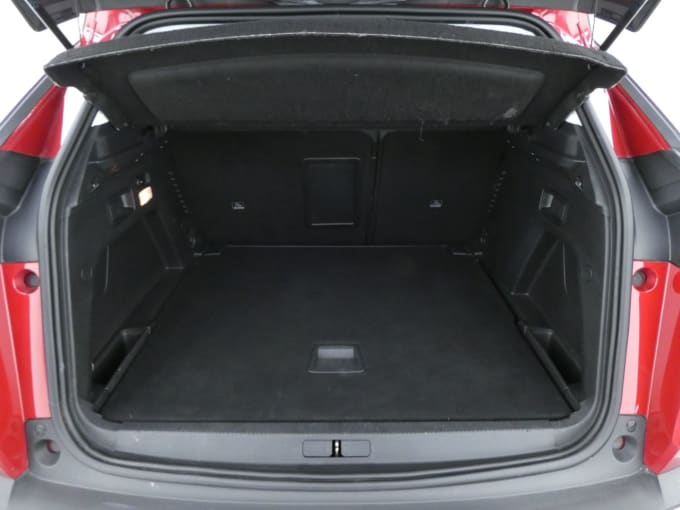 2025 Peugeot 3008