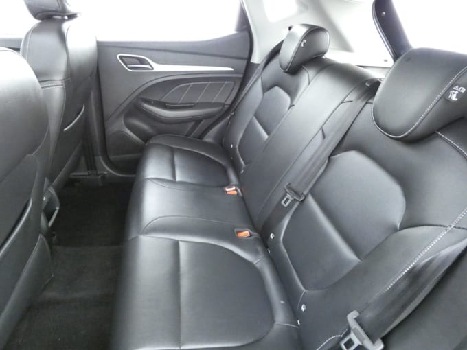 2025 Mg Mg Zs