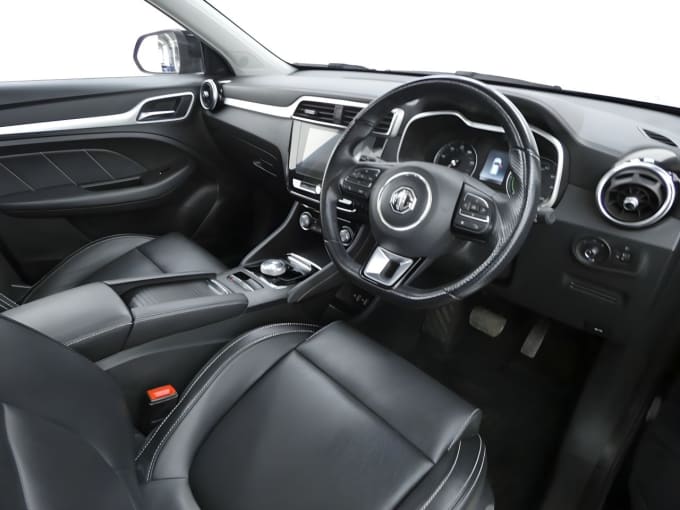 2025 Mg Mg Zs