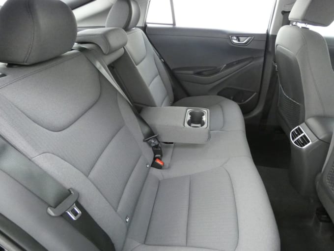 2025 Hyundai Ioniq