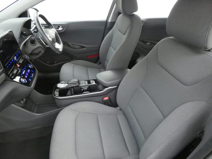 2025 Hyundai Ioniq