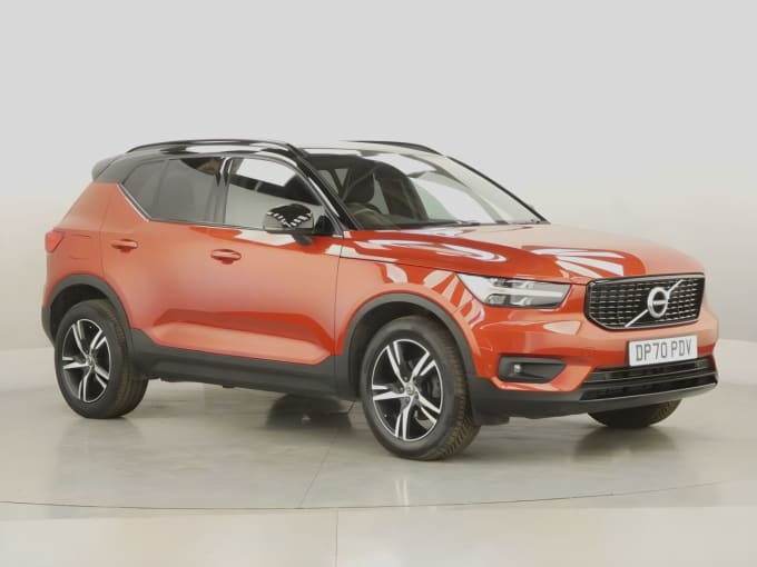 2025 Volvo Xc40