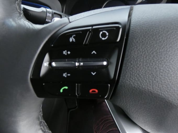 2025 Hyundai Ioniq
