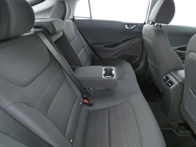 2025 Hyundai Ioniq