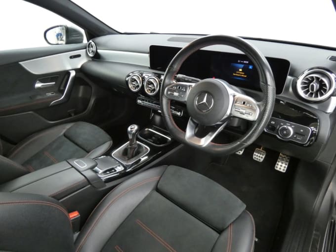 2025 Mercedes-benz A-class