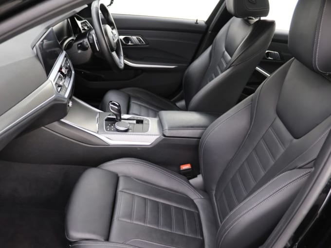 2025 BMW 3 Series