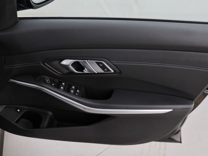 2025 BMW 3 Series
