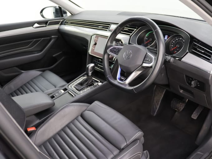 2025 Volkswagen Passat