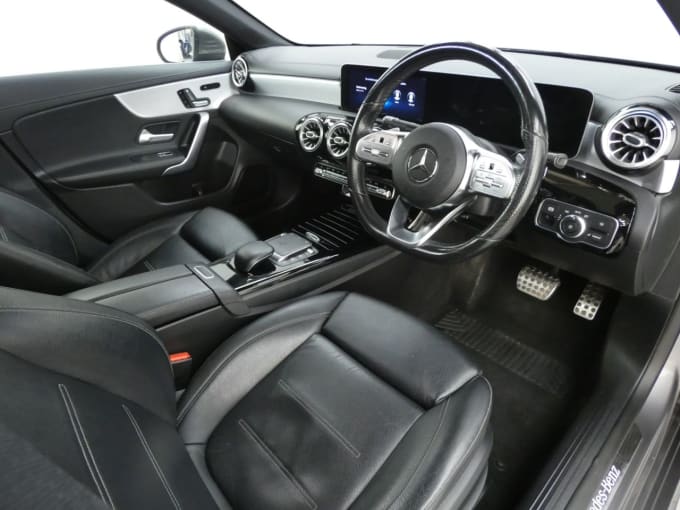 2025 Mercedes-benz Cla