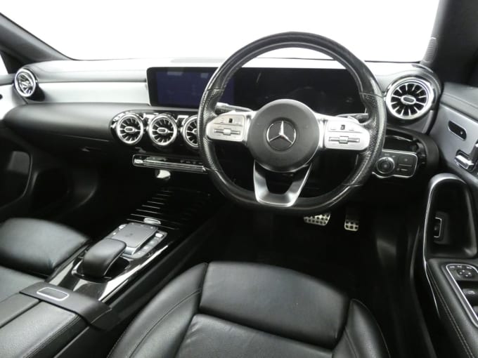2025 Mercedes-benz Cla