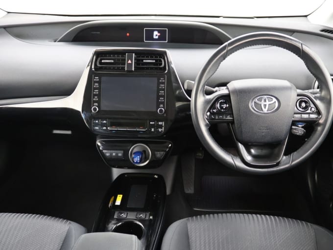 2025 Toyota Prius