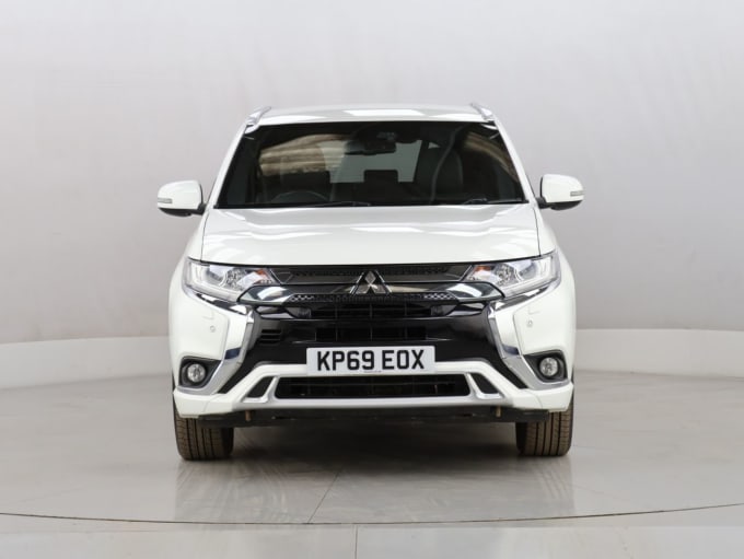 2025 Mitsubishi Outlander