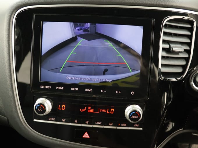 2025 Mitsubishi Outlander