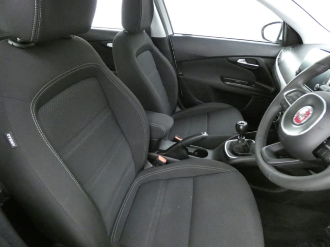 2025 Fiat Tipo