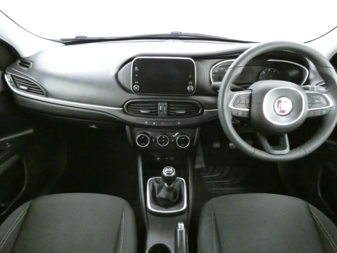 2025 Fiat Tipo