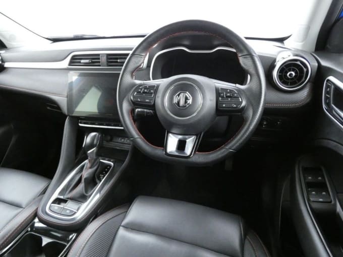 2025 Mg Mg Zs