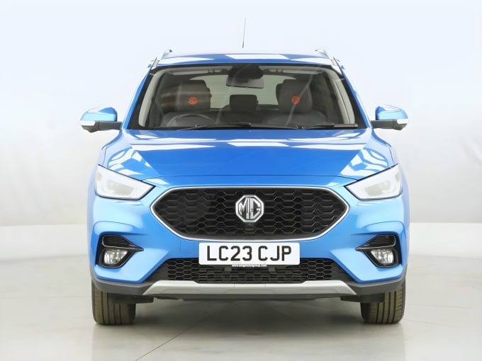 2025 Mg Mg Zs