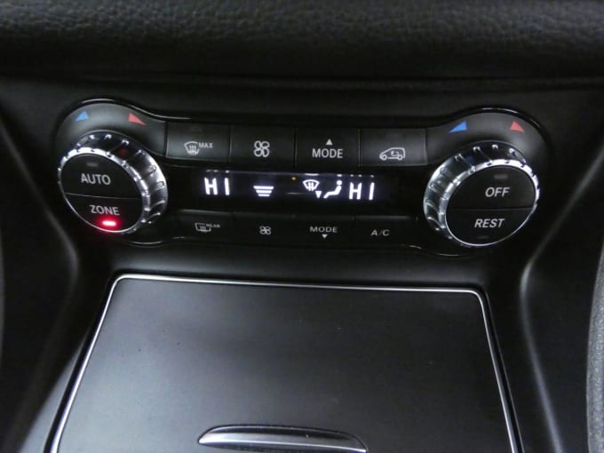 2025 Mercedes-benz Gla Class