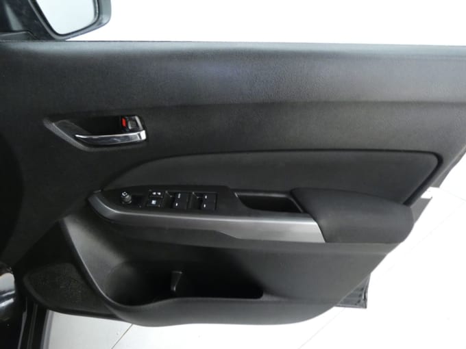 2025 Suzuki Vitara