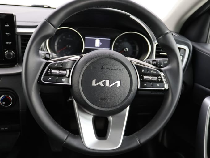 2025 Kia Xceed