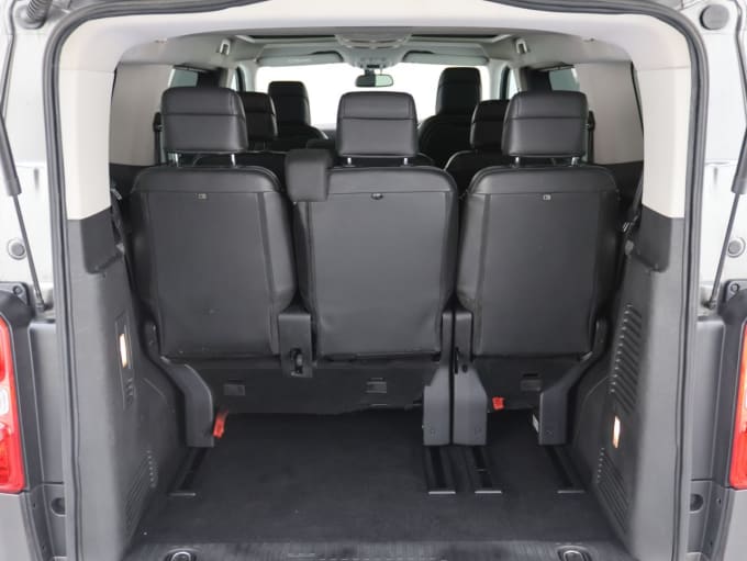 2025 Peugeot Traveller
