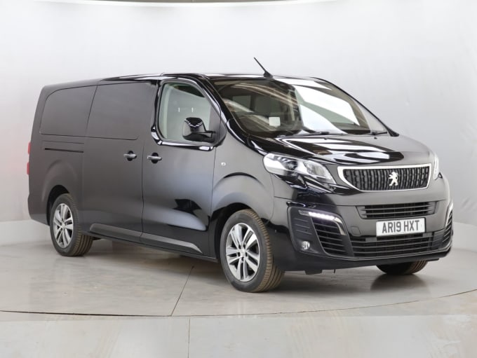 2025 Peugeot Traveller
