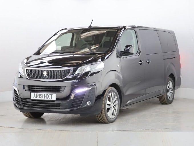 2025 Peugeot Traveller