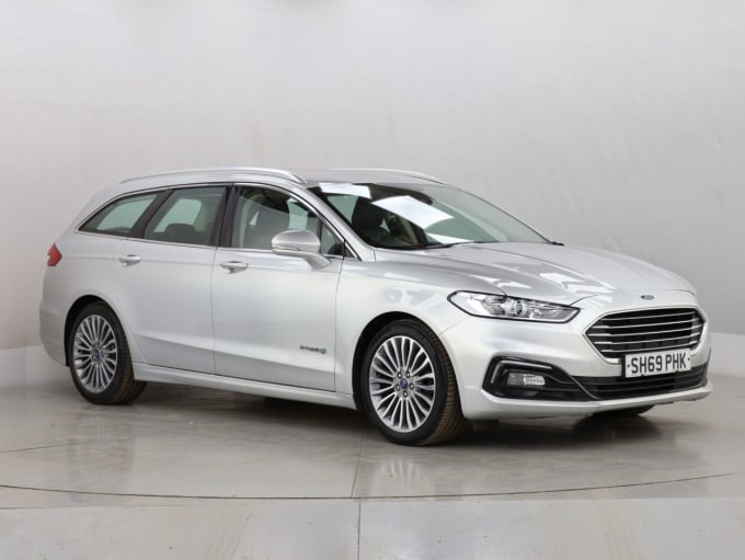 2025 Ford Mondeo