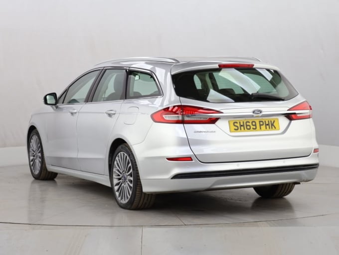 2025 Ford Mondeo
