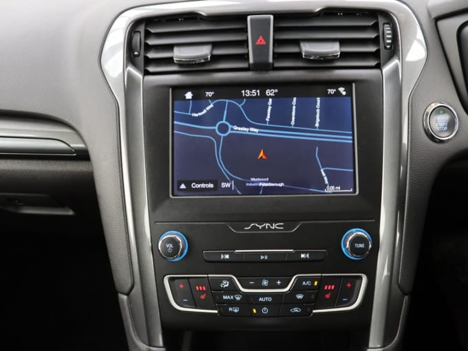 2025 Ford Mondeo