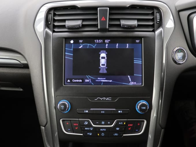 2025 Ford Mondeo