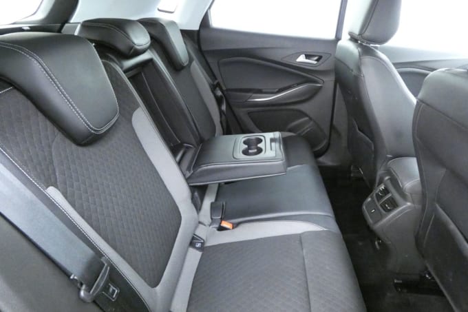 2025 Vauxhall Grandland X