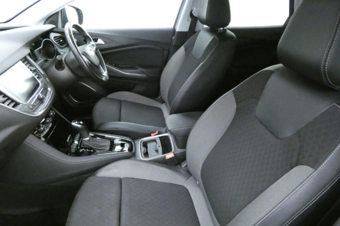 2025 Vauxhall Grandland X